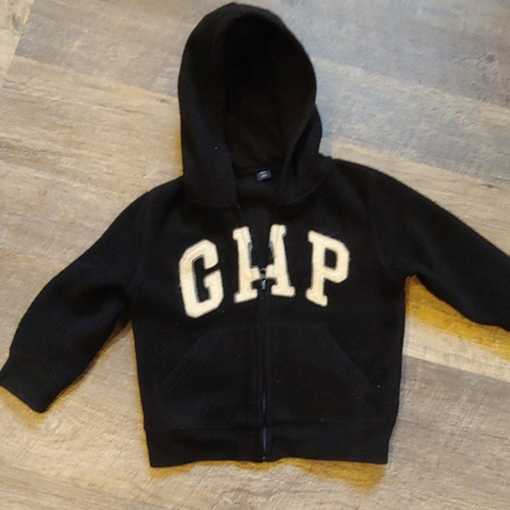 Gap black fleece jacket